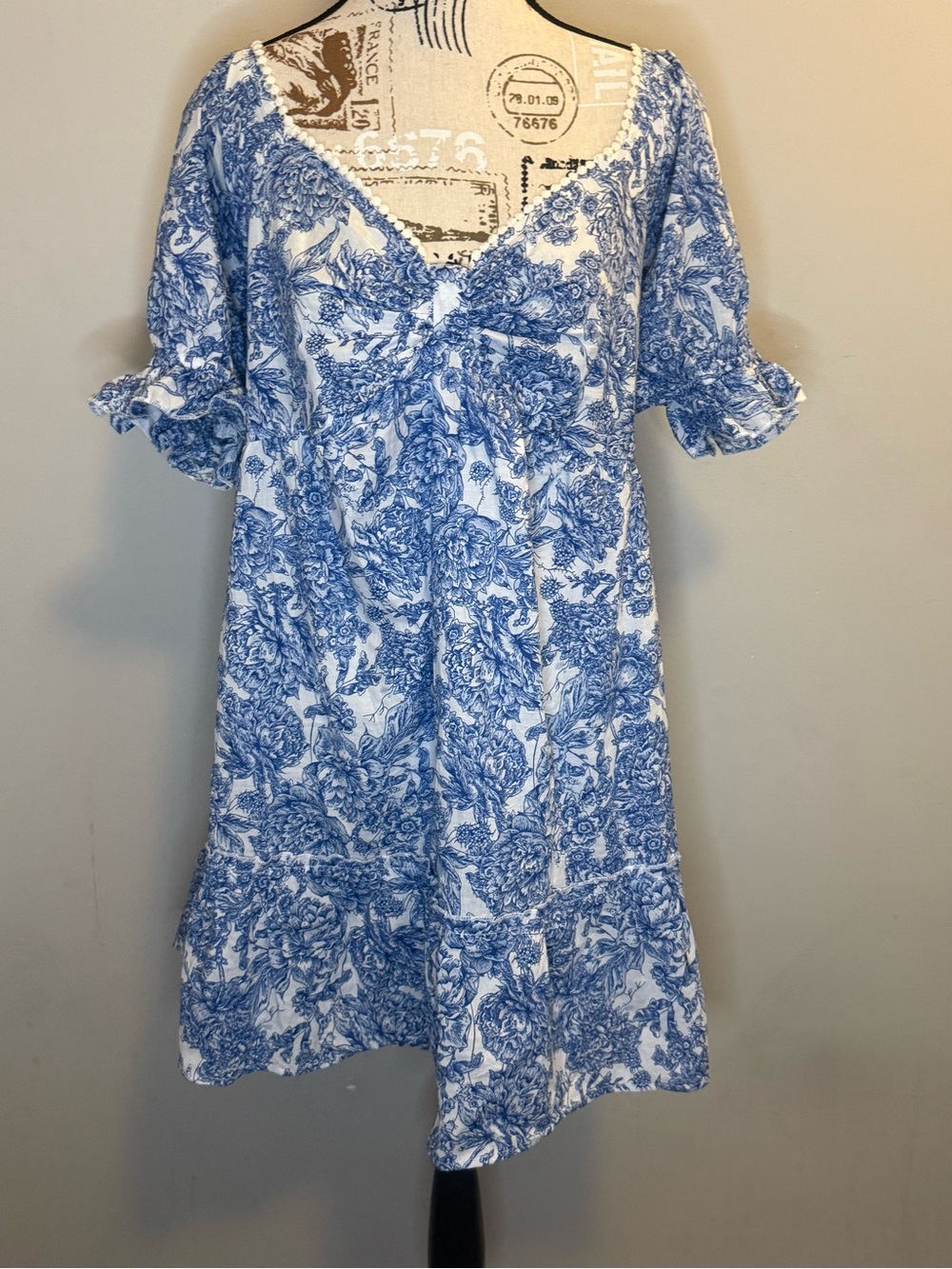 NWT - Simply Southern Blue and White Floral Dress - Size L
